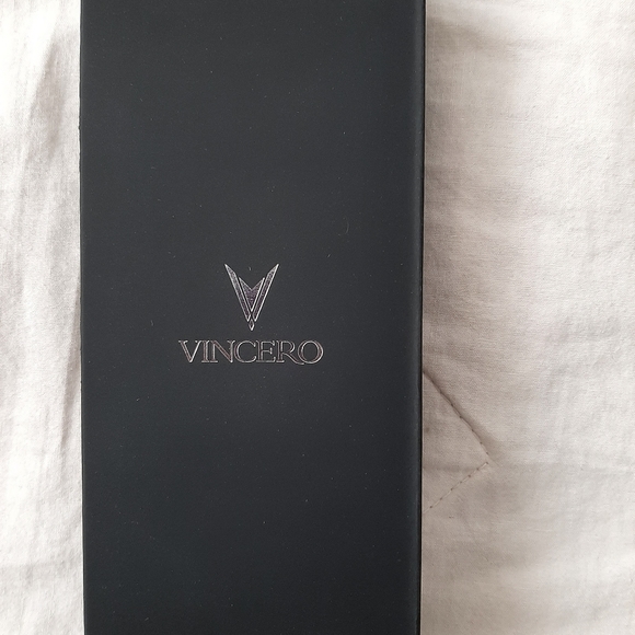 Vincero Mens Watch - Picture 3 of 3